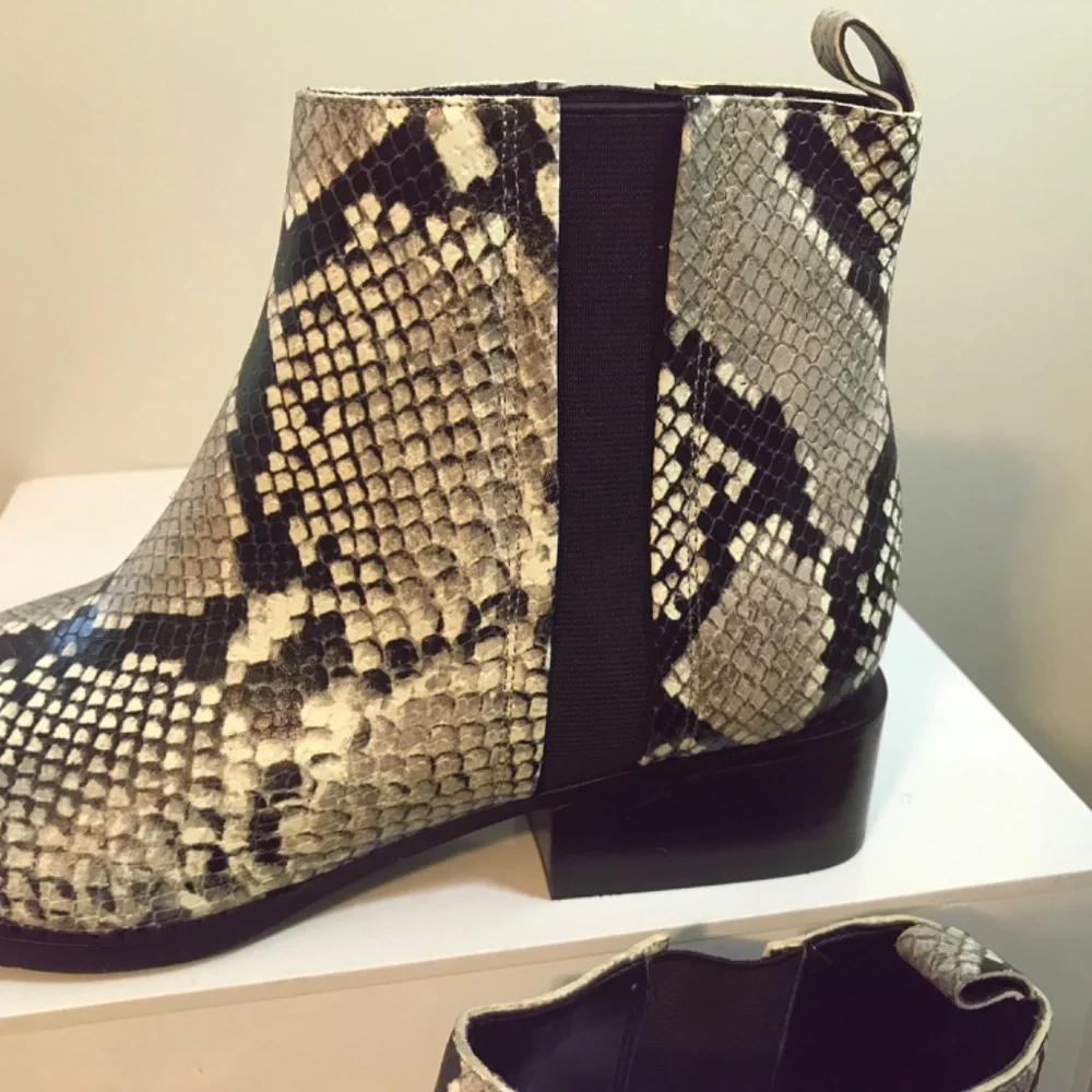 Marc Fisher Snakeskin print Vivica block heel boots